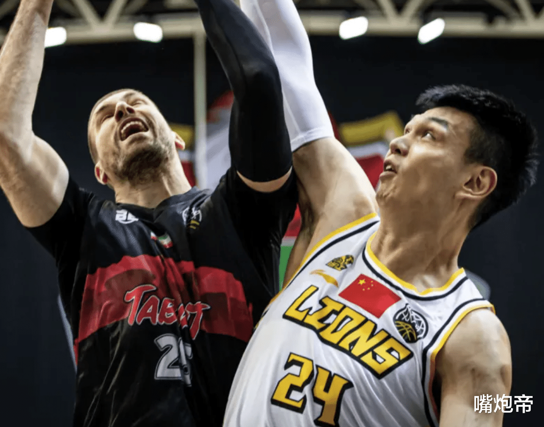 广厦男篮发布备战花絮,赛后门线救险,亚冠任务艰巨,纪律约束更严格 广厦男篮发布备战花絮,赛后门线救险,亚冠任务艰巨,纪律约束更严格