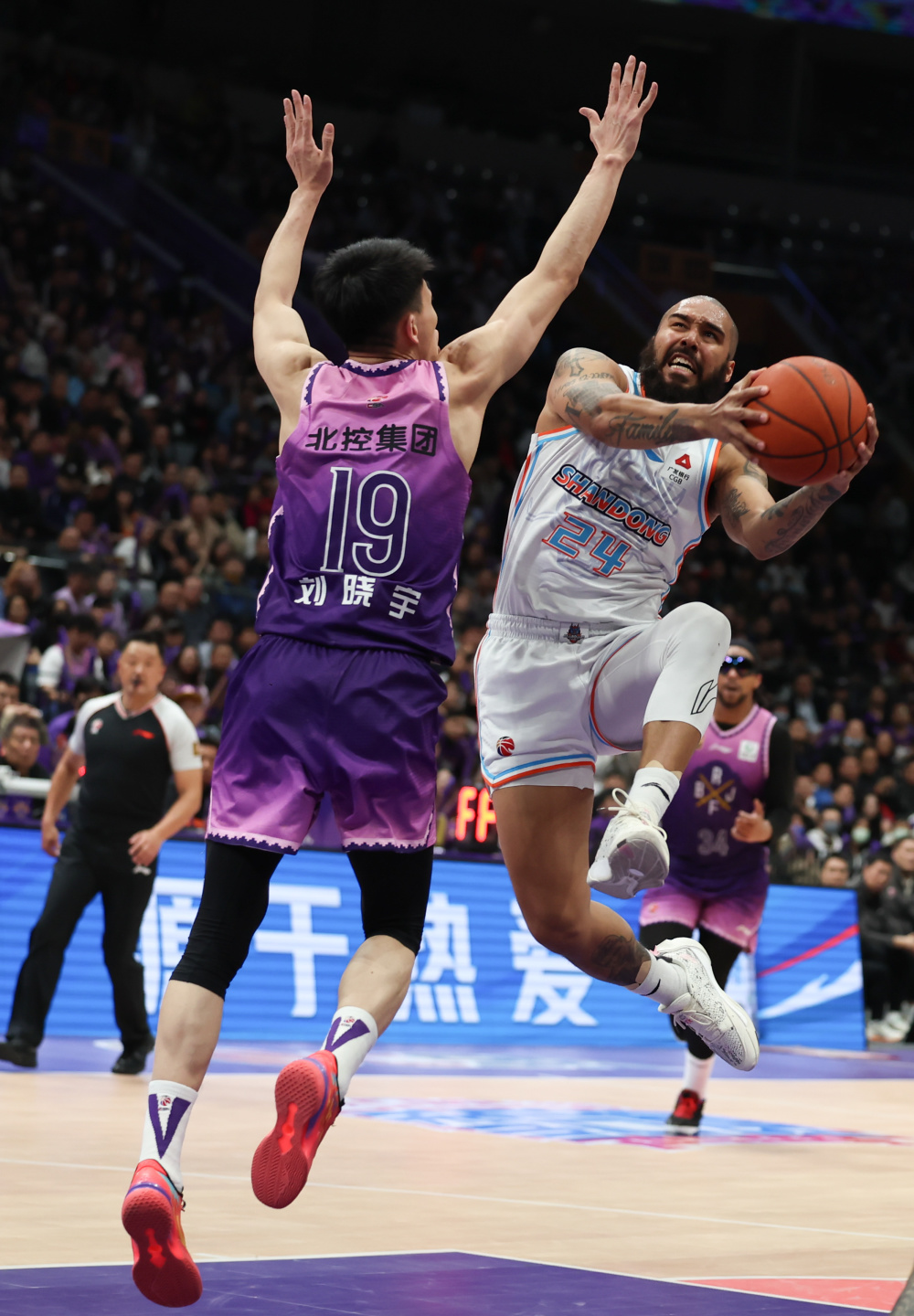 包含风云突变山东男篮今晨复出首秀,CBA季后赛版图或变,话题不断,心理建设被强调的词条 包含风云突变山东男篮今晨复出首秀,CBA季后赛版图或变,话题不断,心理建设被强调的词条