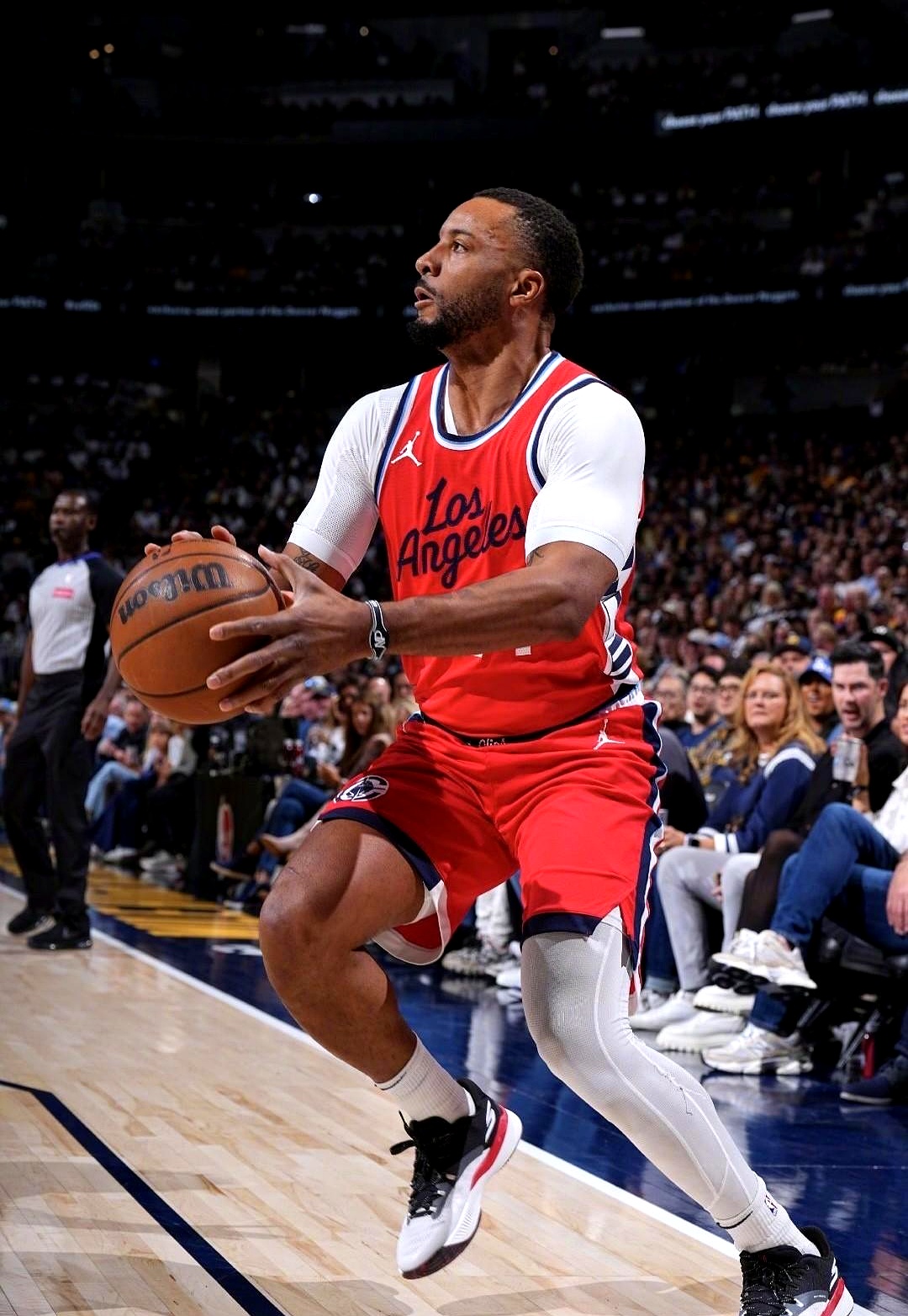 NBA常规赛转会期走向成谜，克里夫兰骑士外线爆发，震撼外界，球探报告显示潜力的简单介绍