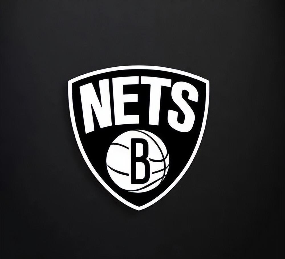 Uzi在独行侠比赛中精彩发挥国际比赛日广厦男篮调整名单以备欧冠，媒体一致点评：广厦男篮围绕法甲状态回暖的简单介绍